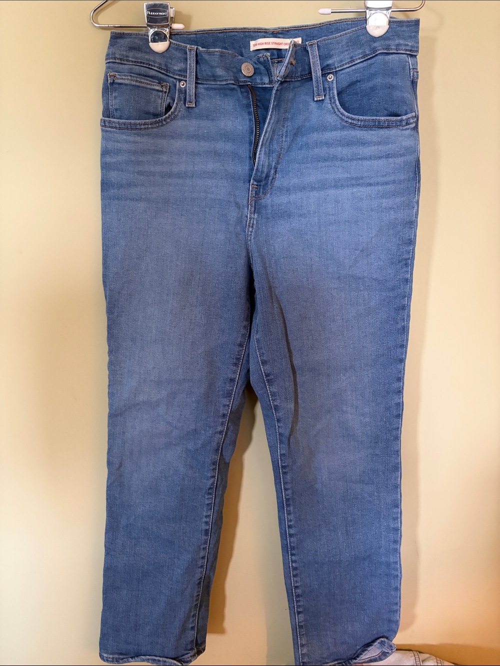 Levi’s High-Rise Women's Stretch Jeans in Medium Blue